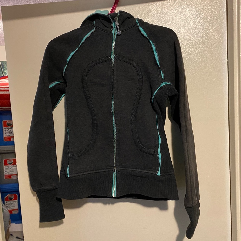 LULULEMON SPECIAL EDITION SCUBA - Picture 7 of 12